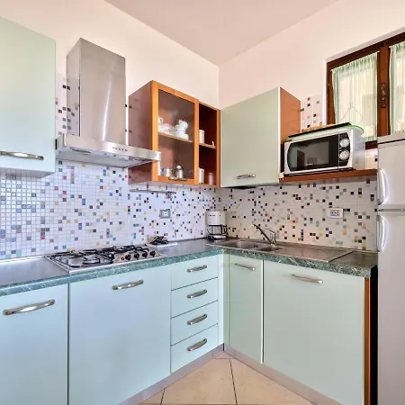 Apartmentsgarda - Canevini Torri Del Benaco