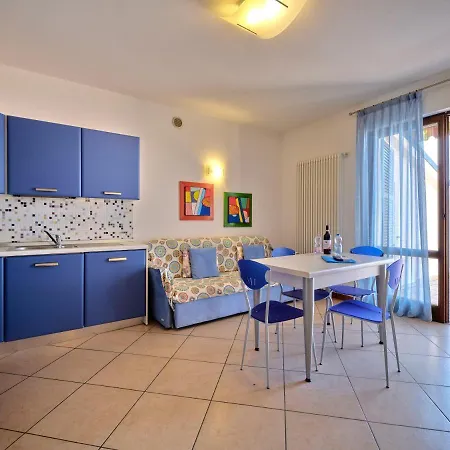 Apartmentsgarda - Canevini Torri Del Benaco