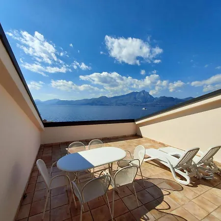 Apartmentsgarda - Canevini * Torri Del Benaco