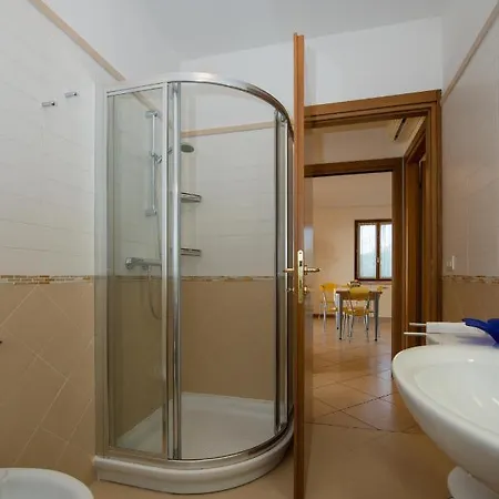 Apartmentsgarda - Canevini