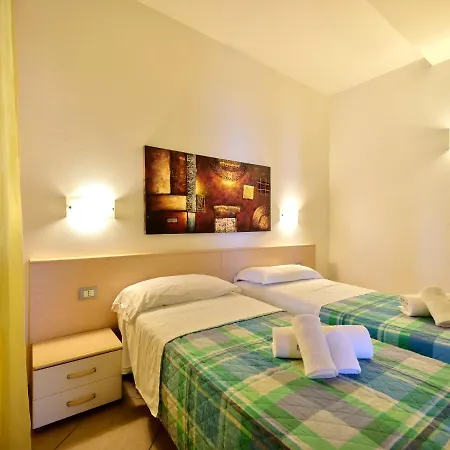 Apartmentsgarda - Canevini Torri Del Benaco