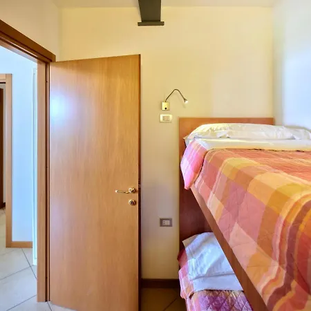 Apartmentsgarda - Canevini Apartment *