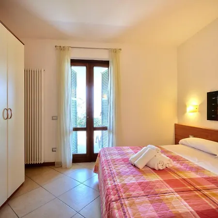 Apartmentsgarda - Canevini Apartment Torri Del Benaco