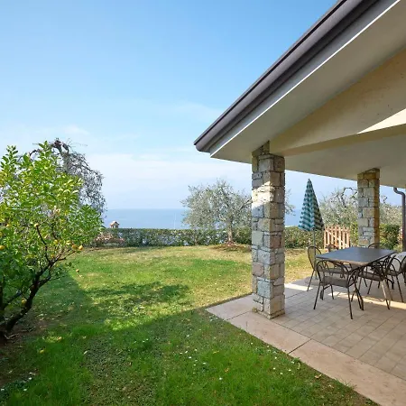 Apartment Apartmentsgarda - Canevini Torri Del Benaco