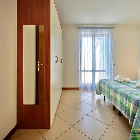 Apartmentsgarda - Canevini * Torri Del Benaco