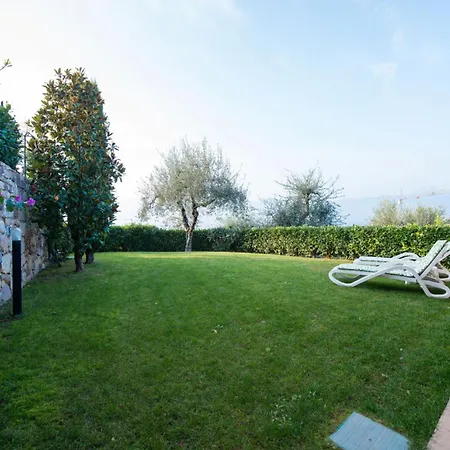 Apartmentsgarda - Canevini Lejlighed *